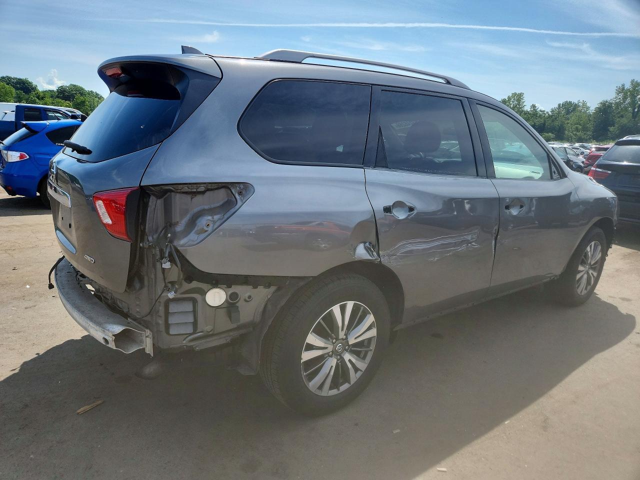 2020 NISSAN PATHFINDER S — Фото 3 из 14