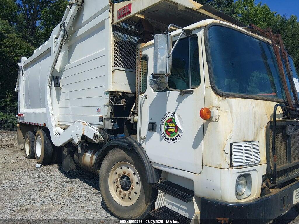 5VCACLJF9AH209971 2010 AUTOCAR LLC XPEDITOR photo no. 1
