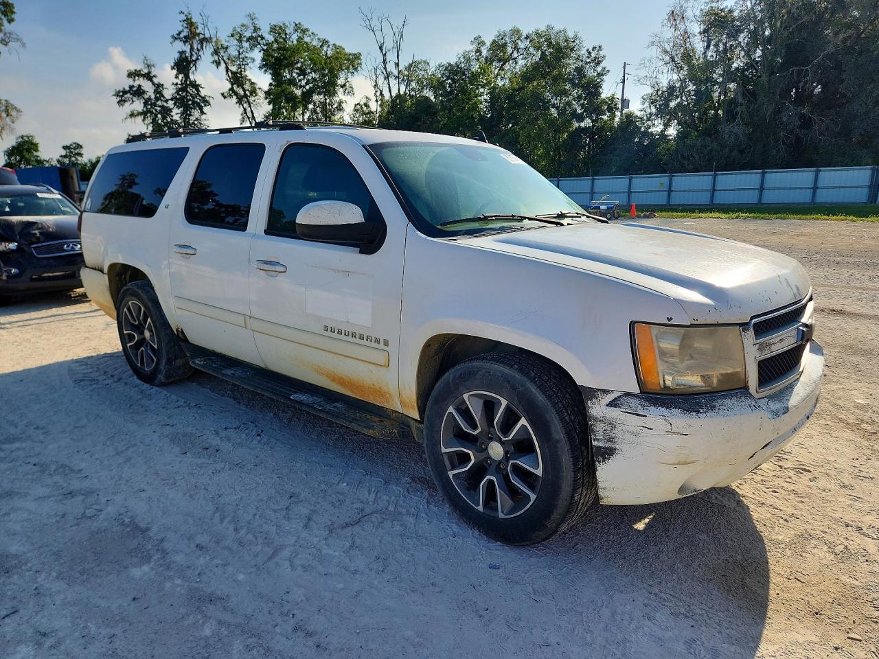 2007 CHEVROLET SUBURBAN K1500 — Фото 4 из 13