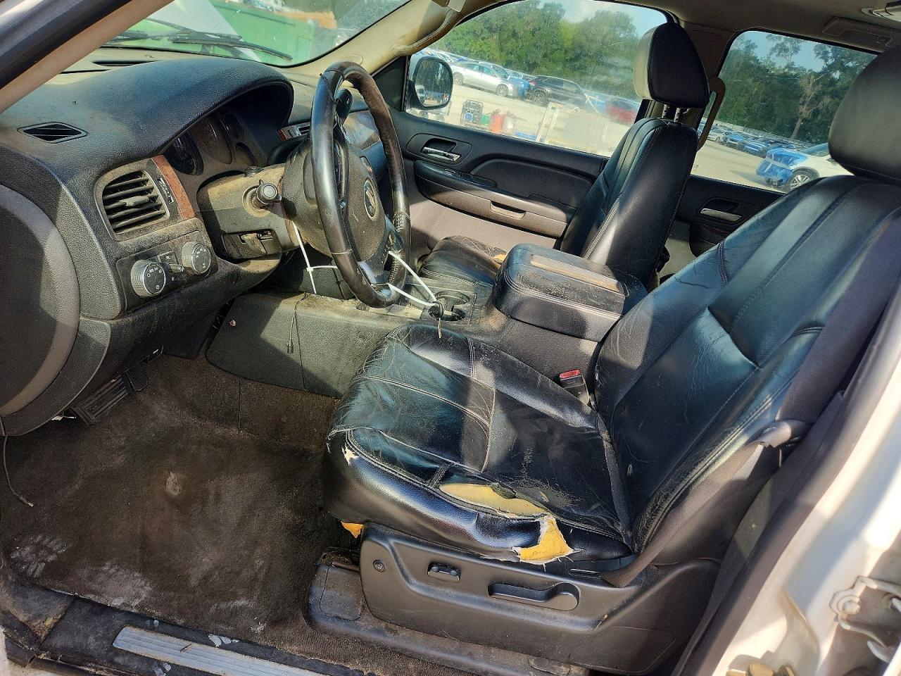 2007 CHEVROLET SUBURBAN K1500 — Фото 7 из 13