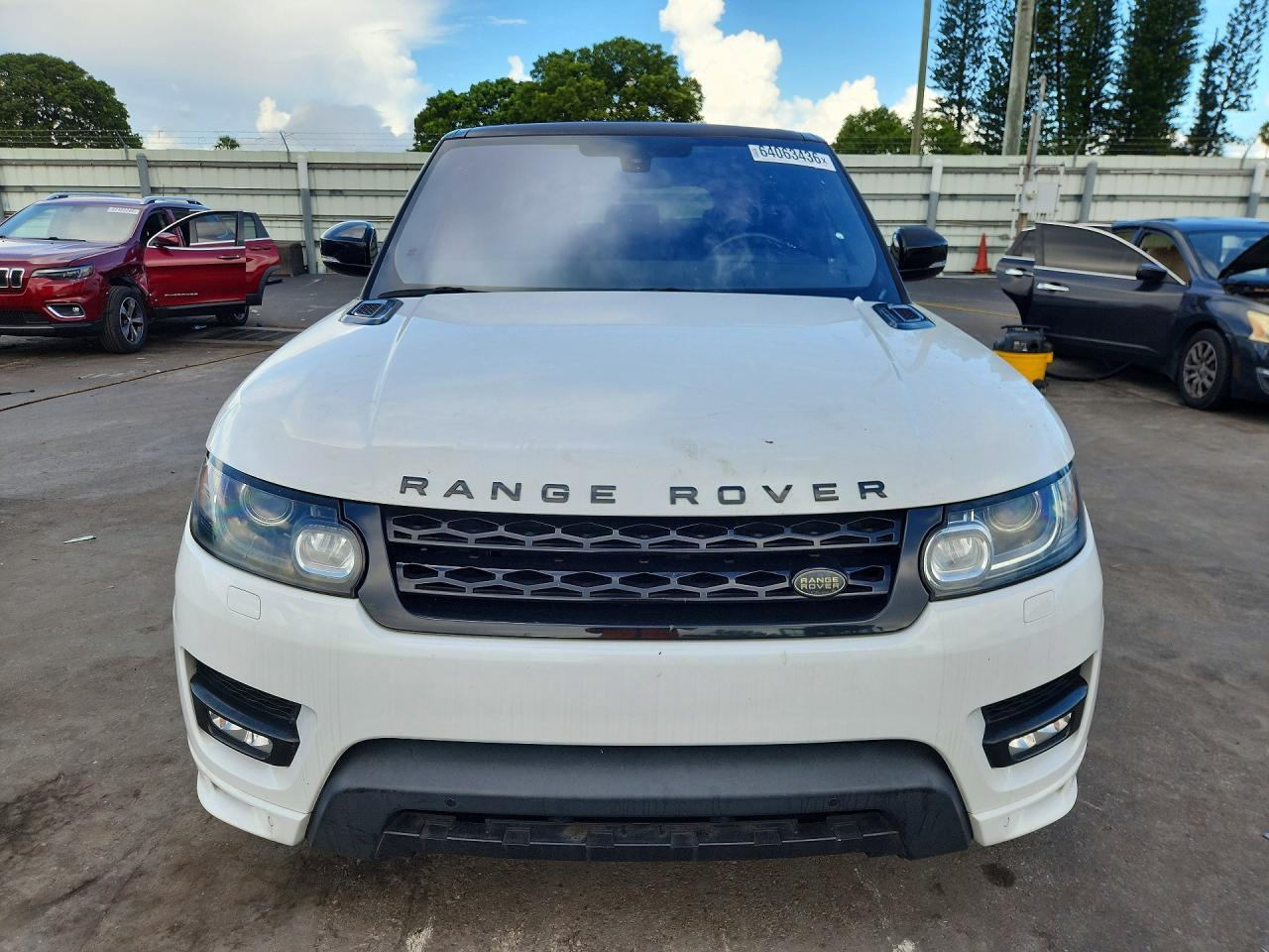 2016 LAND ROVER RANGE ROVER SPORT HST — Фото 5 из 13