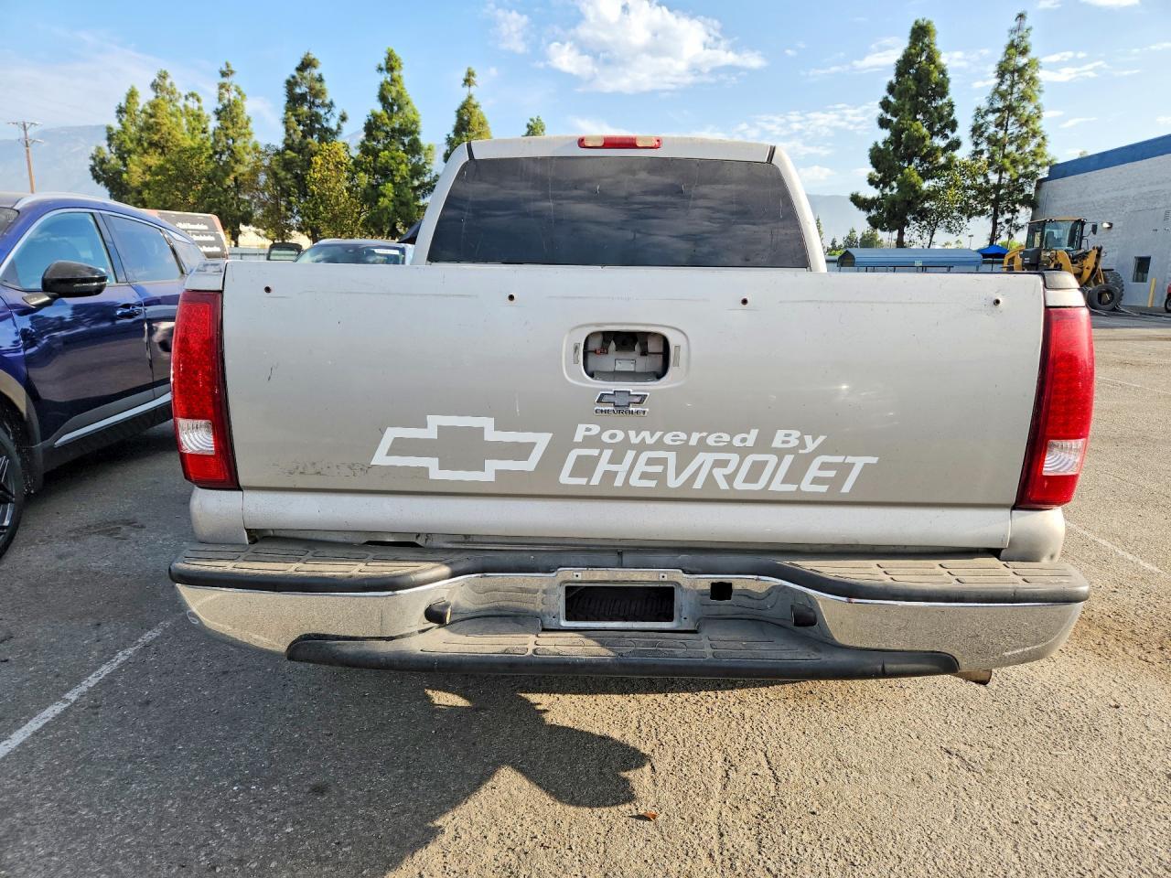 2007 CHEVROLET SILVERADO C1500 CLASSIC CREW CAB — Фото 6 из 12