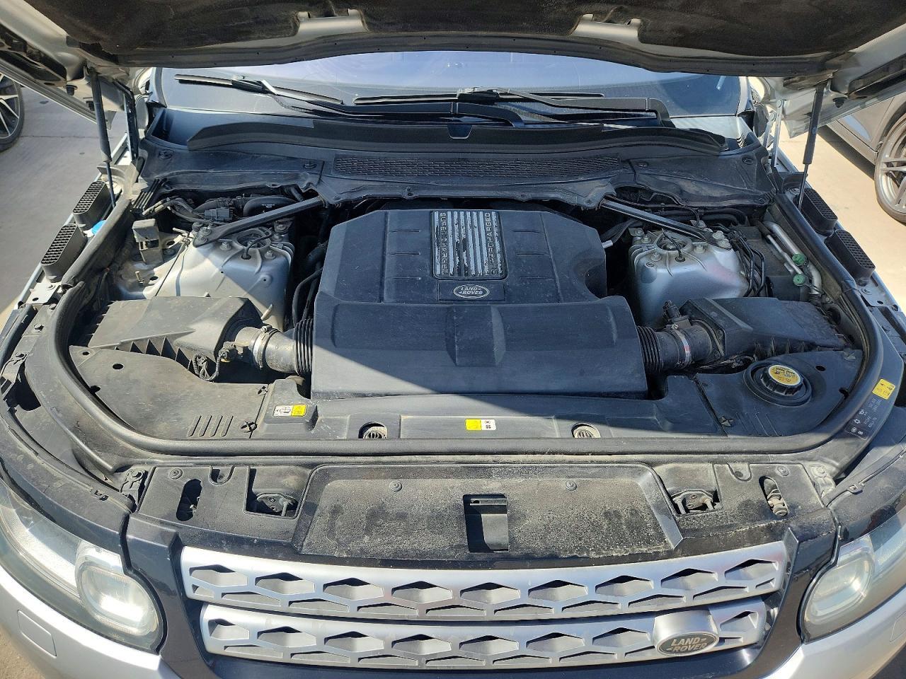 2016 LAND ROVER RANGE ROVER SPORT HSE — Фото 12 из 13