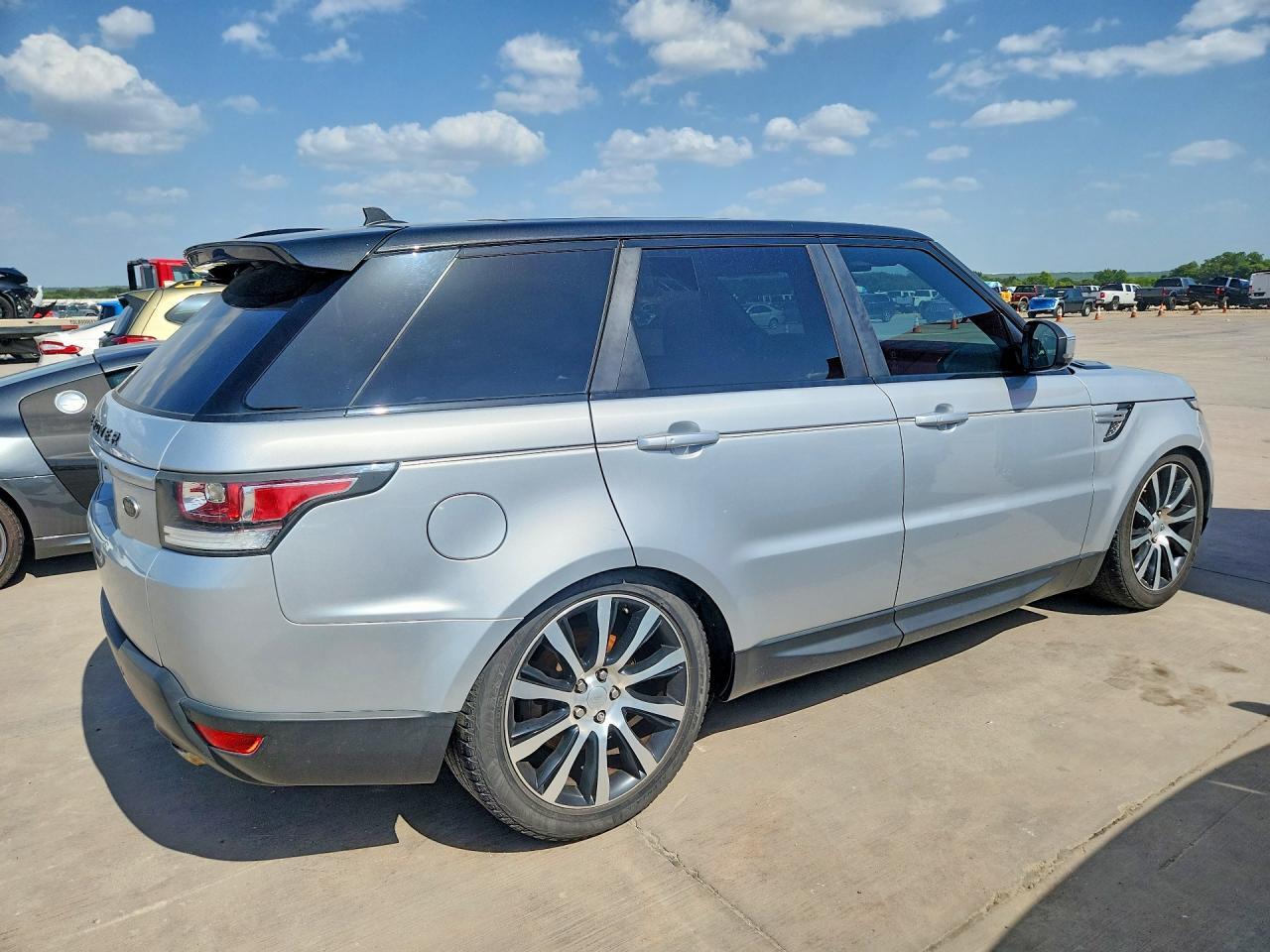 2016 LAND ROVER RANGE ROVER SPORT HSE — Фото 3 из 13