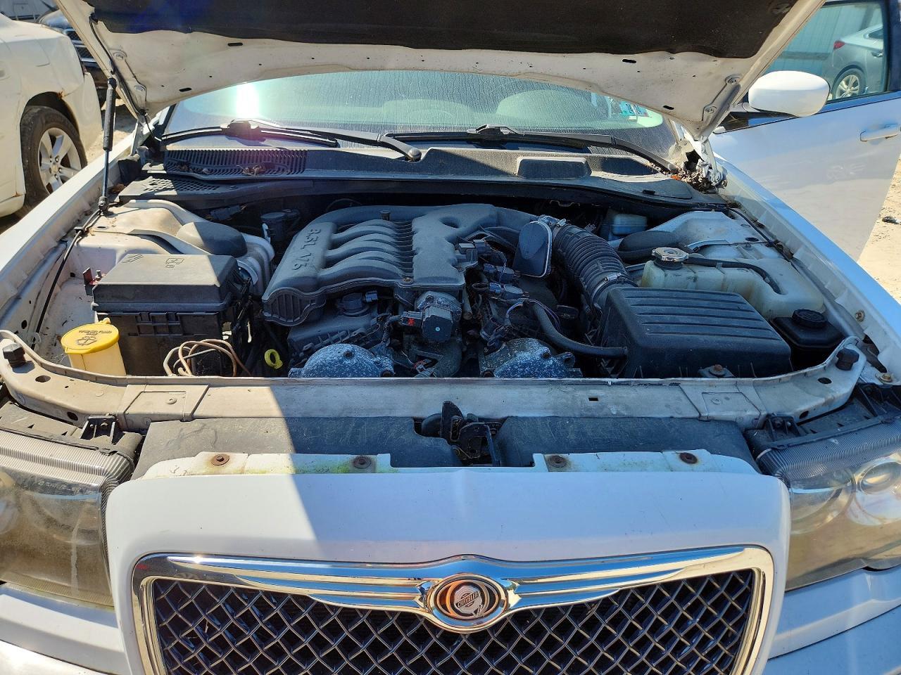 2010 CHRYSLER 300 S — Фото 11 из 12