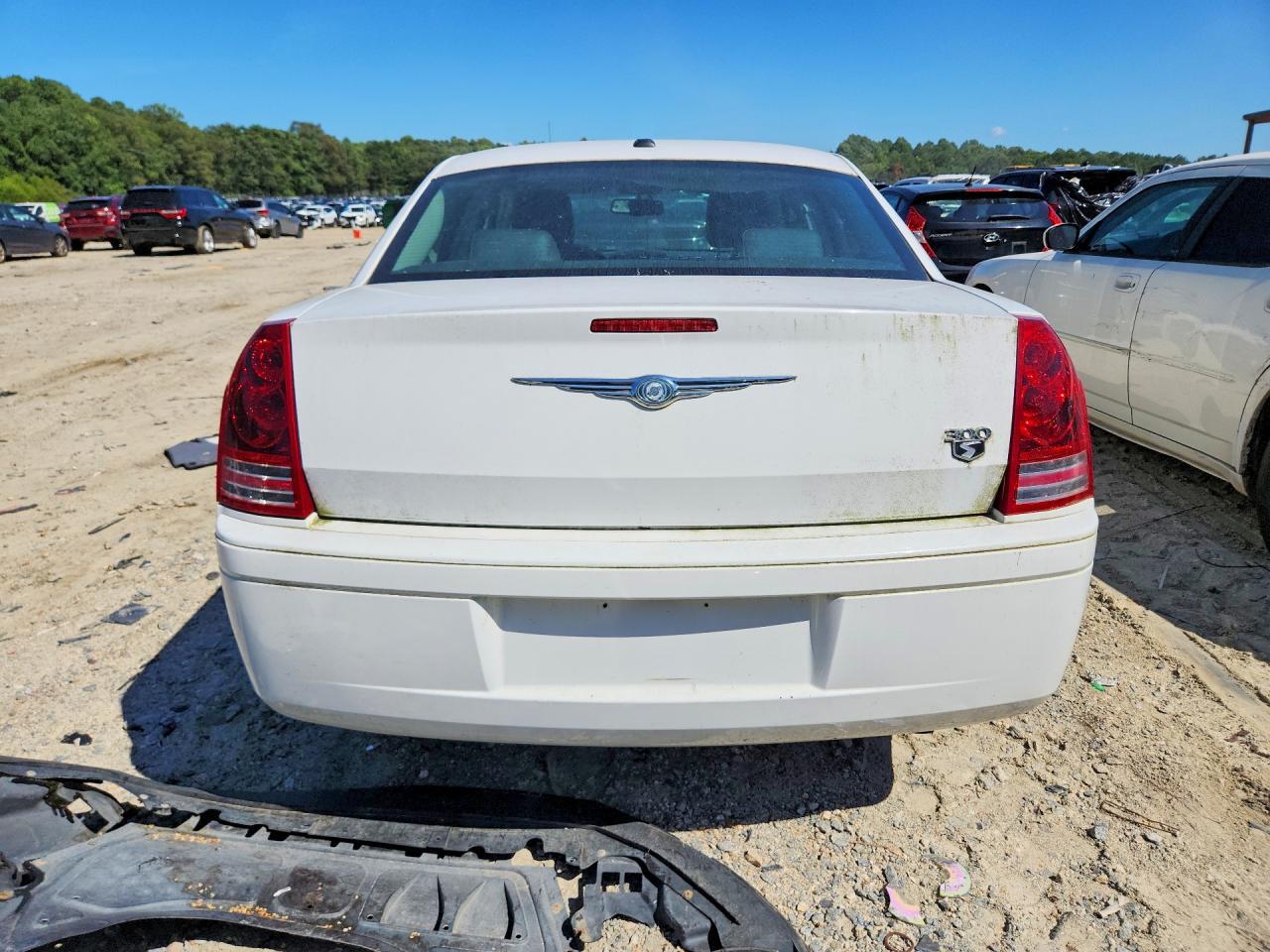 2010 CHRYSLER 300 S — Фото 6 из 12