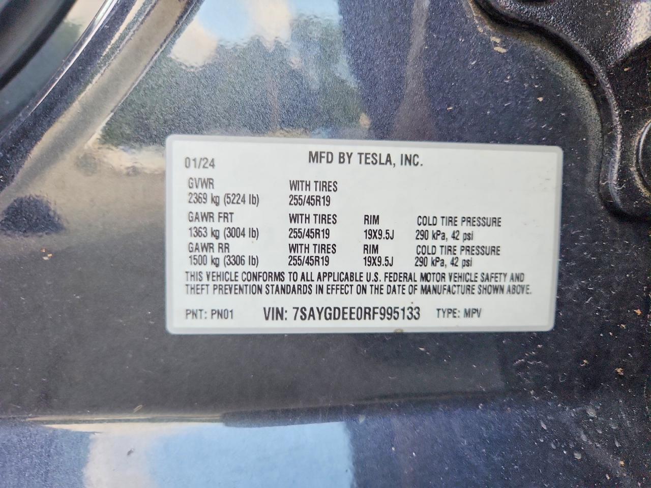 2024 TESLA MODEL Y — Фото 14 из 14