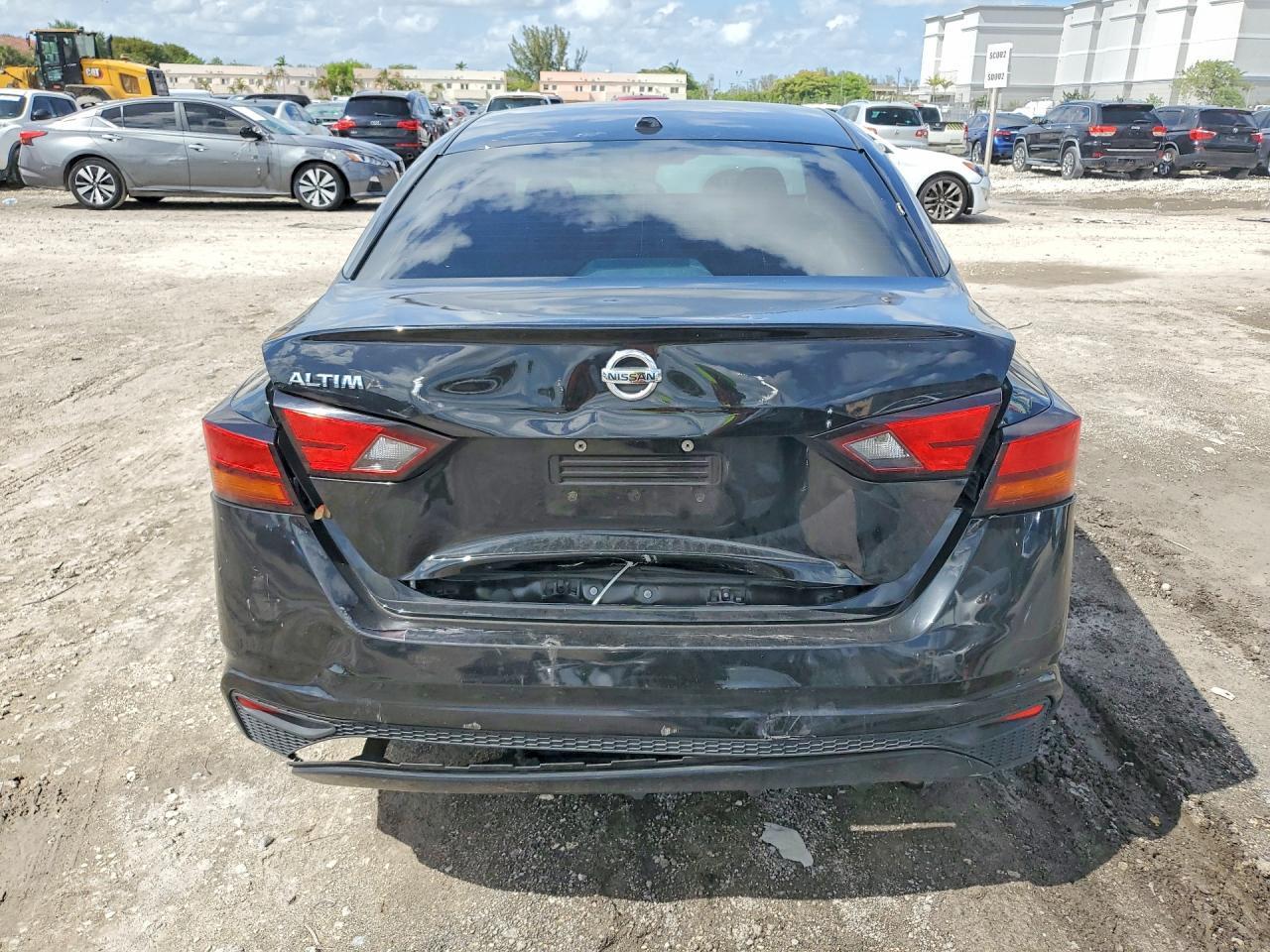2020 NISSAN ALTIMA 2.5 S — Фото 6 из 12