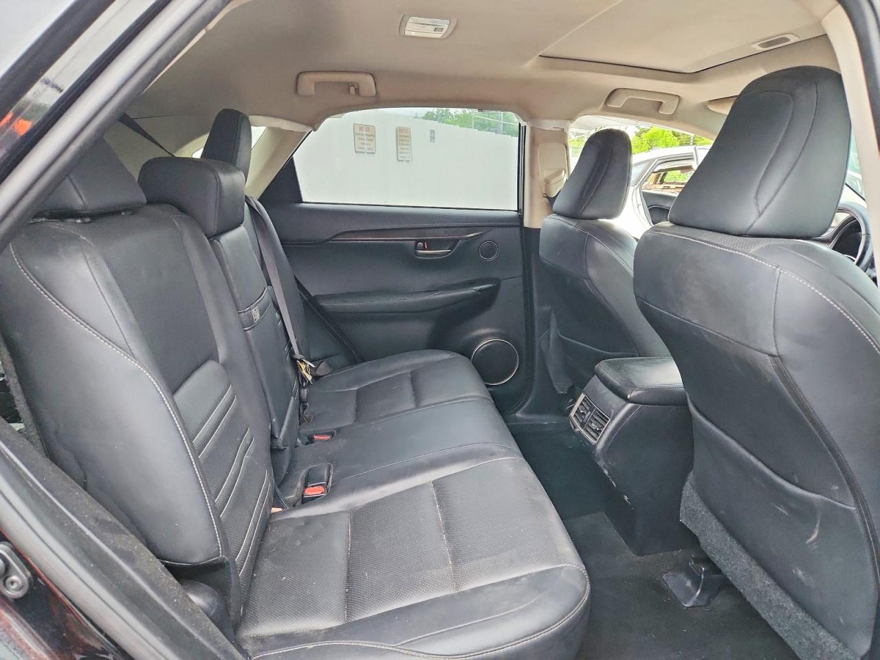 2016 LEXUS NX 200T BASE — Фото 11 из 14