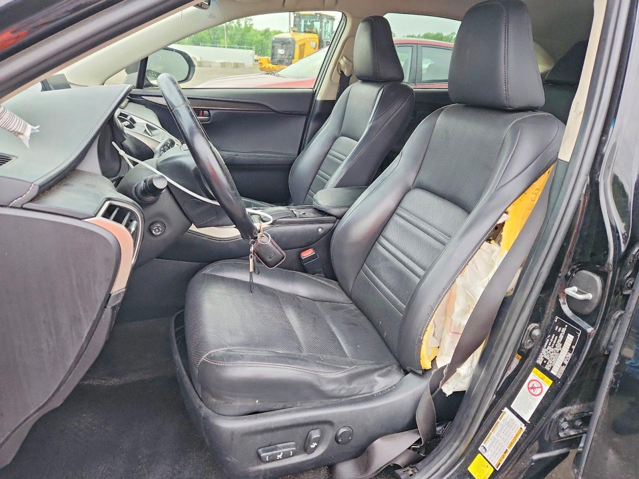 2016 LEXUS NX 200T BASE — Фото 7 из 14
