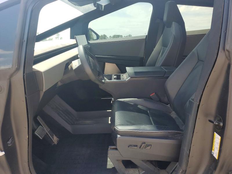 2024 TESLA CYBERTRUCK — Фото 7 из 14