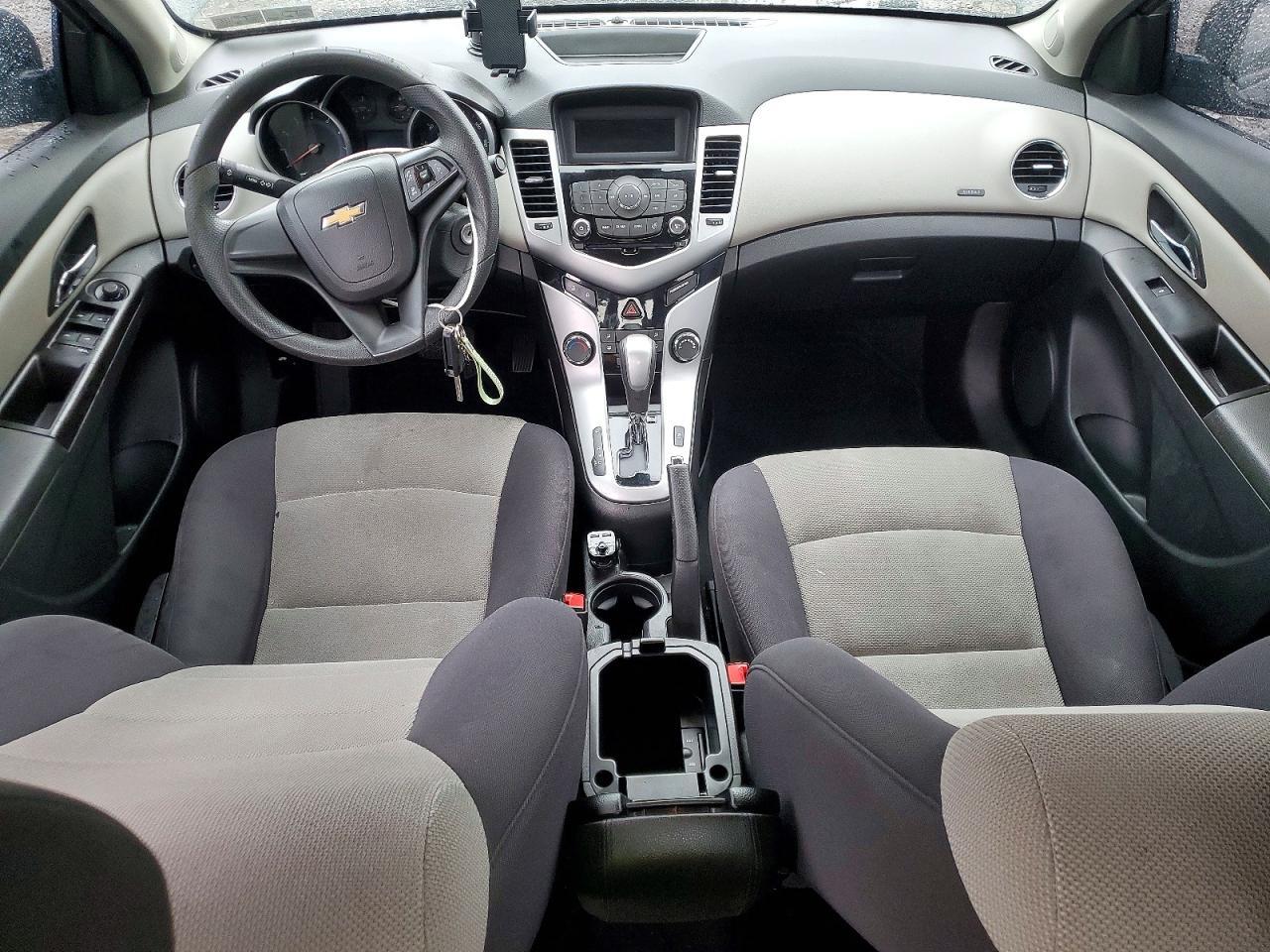 2013 CHEVROLET CRUZE LS — Фото 8 из 12