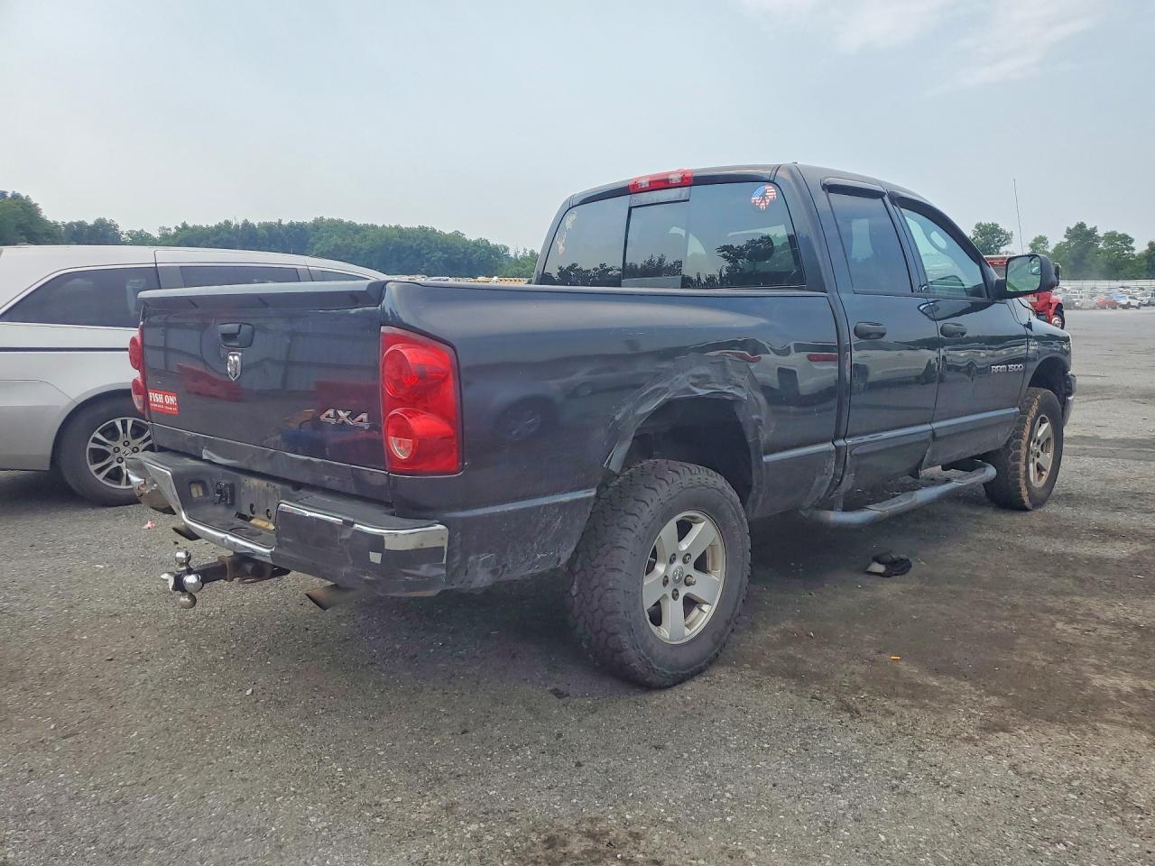 2007 DODGE RAM 1500 ST — Фото 3 из 12