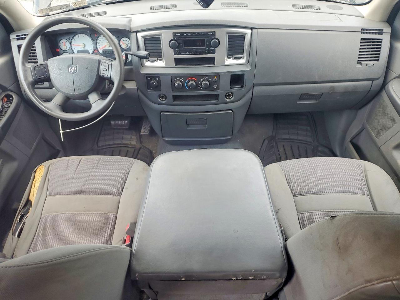 2007 DODGE RAM 1500 ST — Фото 8 из 12
