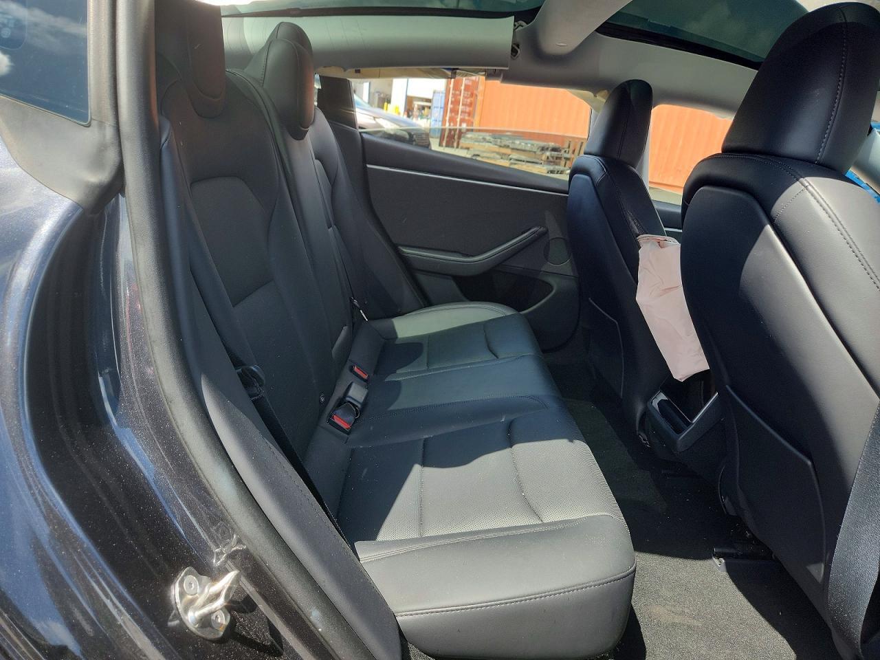 2024 TESLA MODEL 3 — Фото 10 из 12