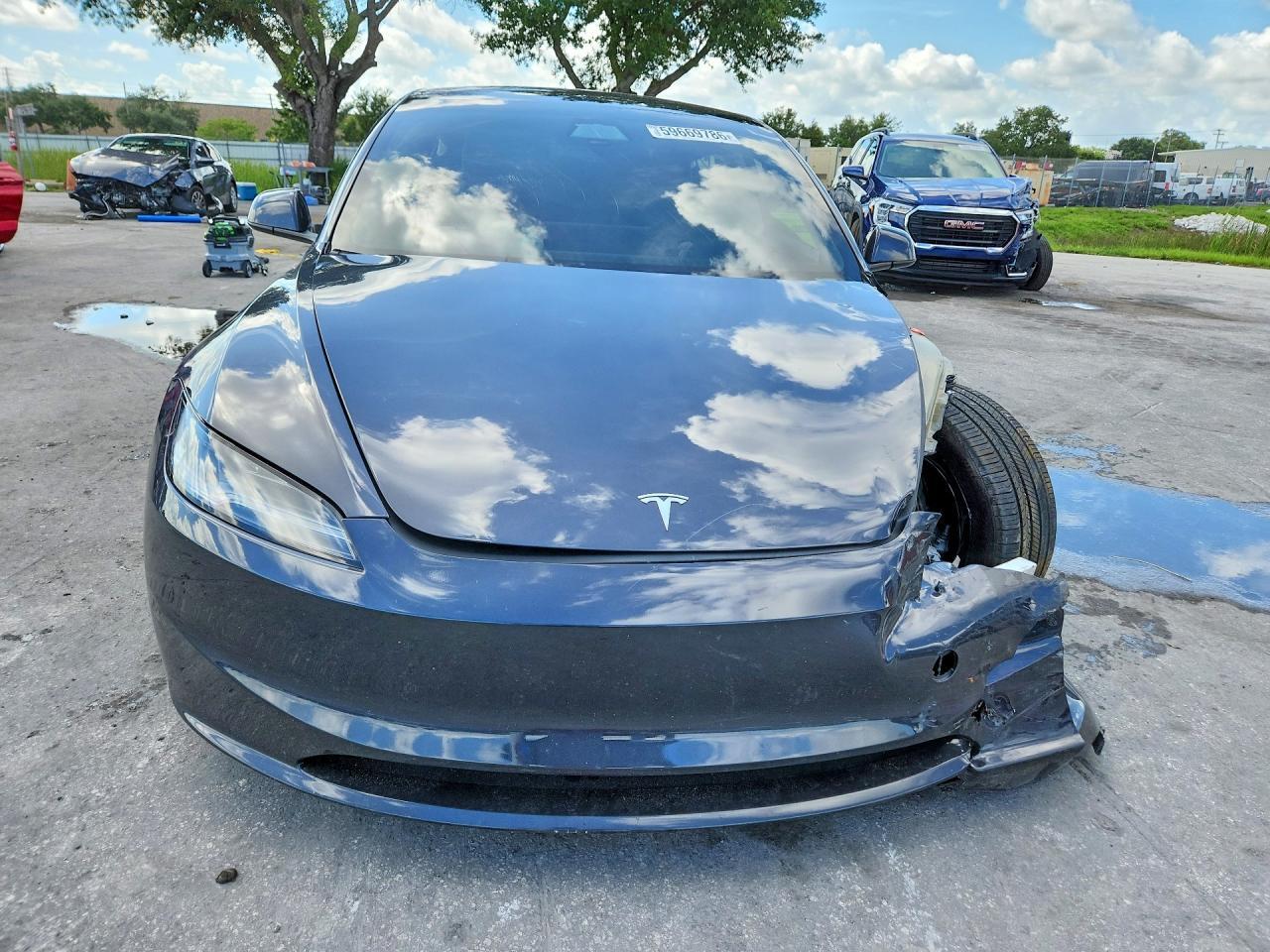 2024 TESLA MODEL 3 — Фото 5 из 12