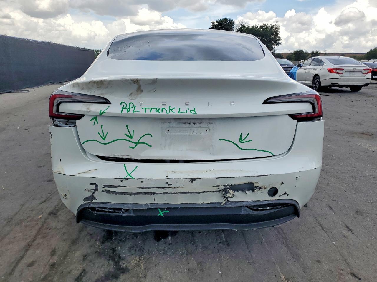 2024 TESLA MODEL 3 — Фото 6 из 13