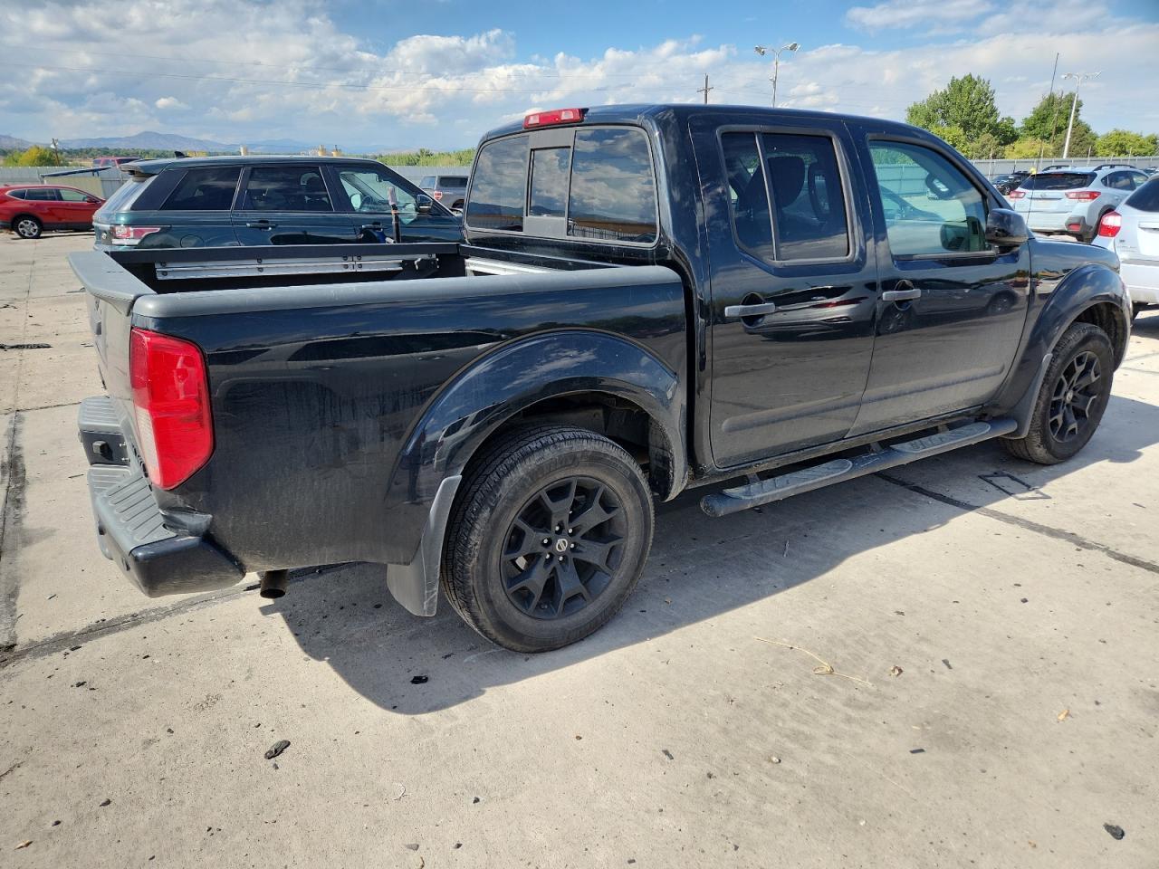 2020 NISSAN FRONTIER — Фото 3 из 12