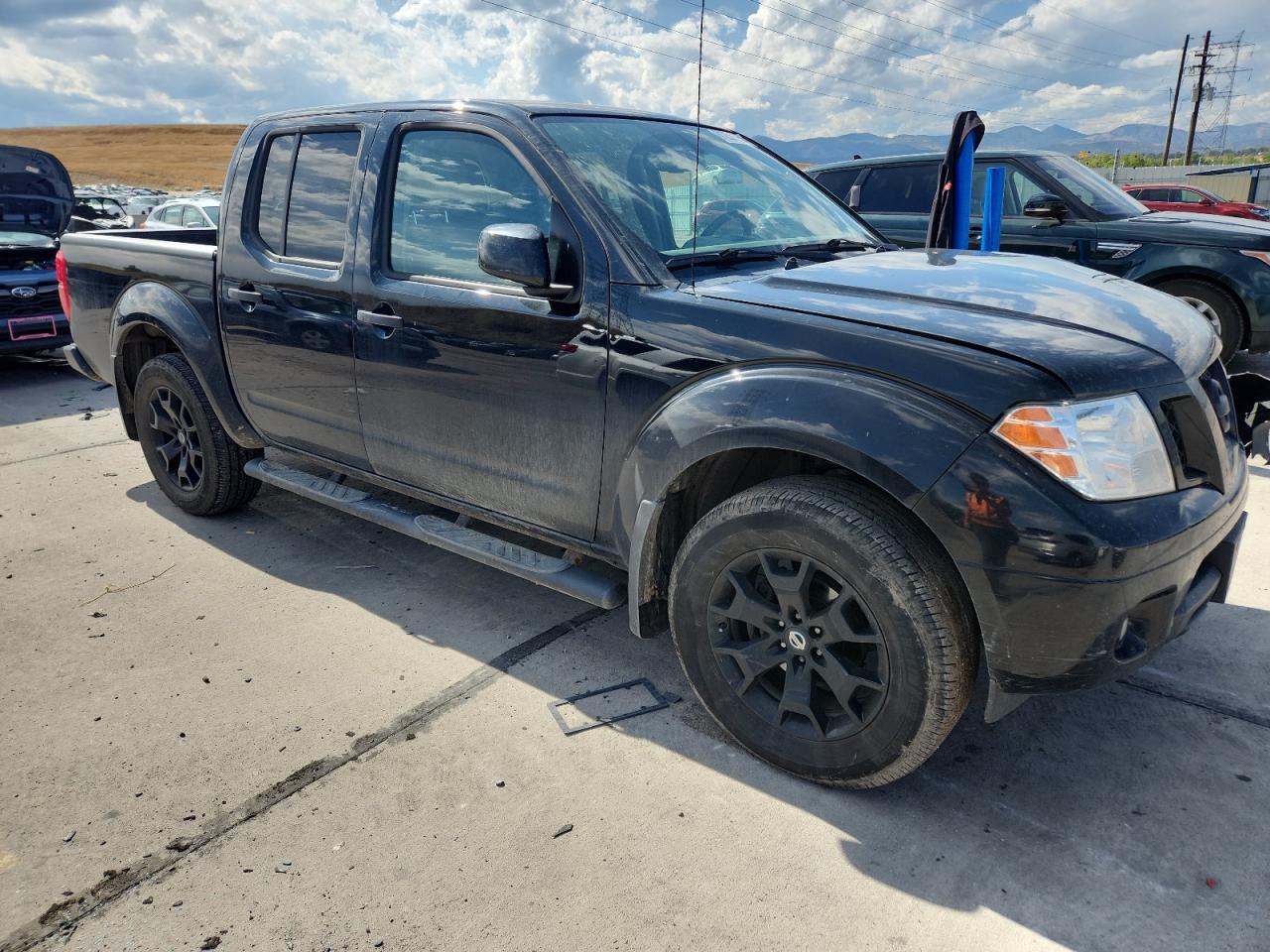 2020 NISSAN FRONTIER — Фото 4 из 12