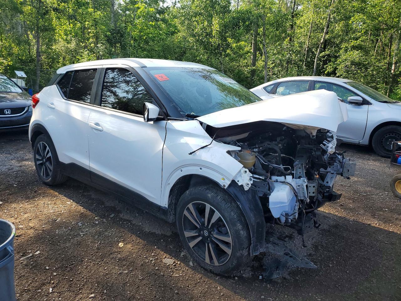 2020 NISSAN KICKS SV — Фото 4 из 13