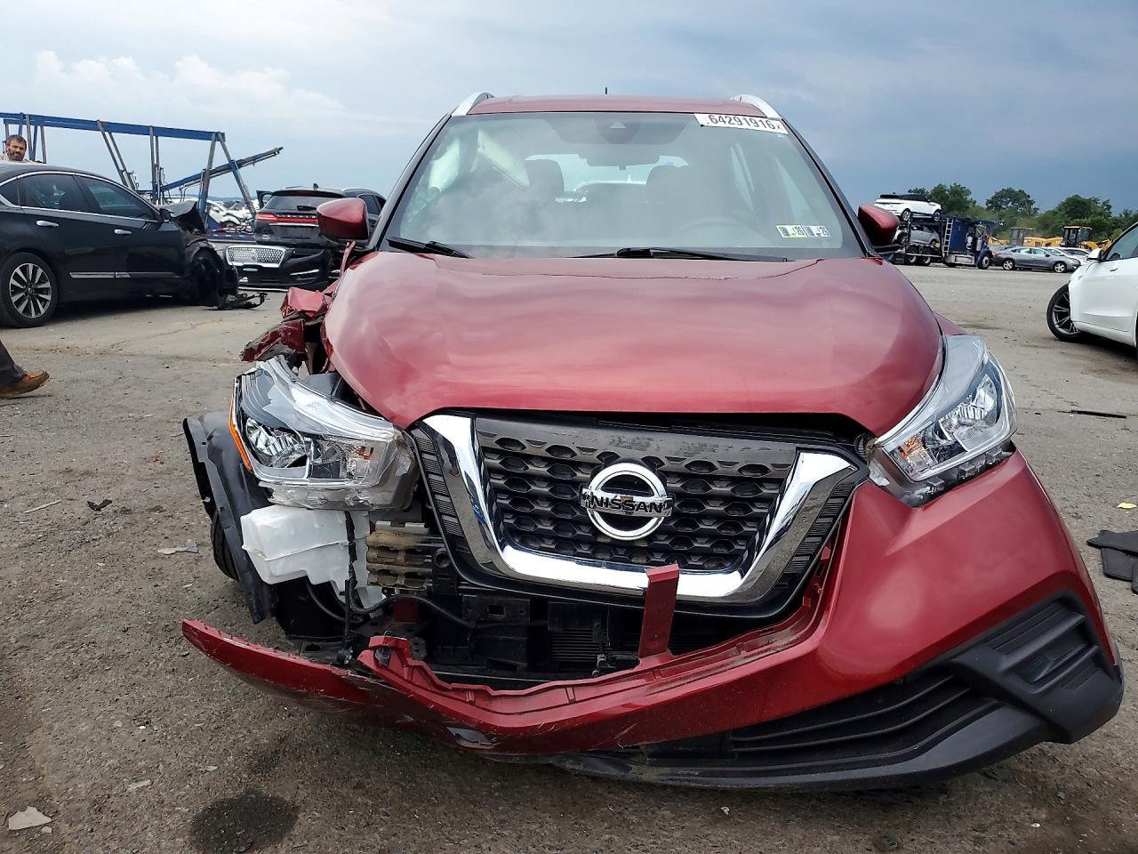 2020 NISSAN KICKS SV — Фото 5 из 12