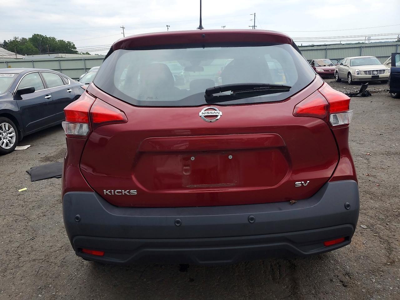2020 NISSAN KICKS SV — Фото 6 из 12