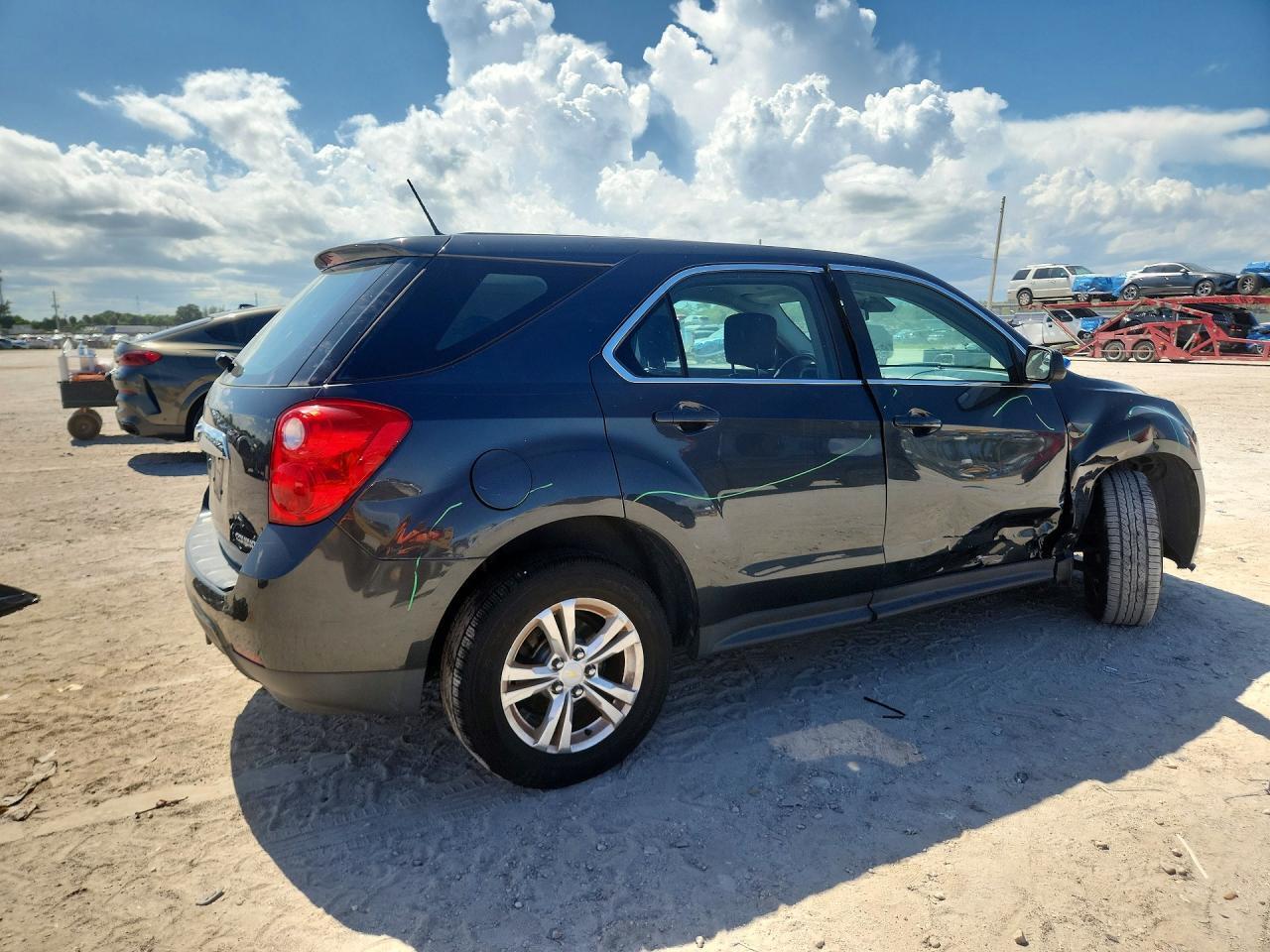 2013 CHEVROLET EQUINOX LS — Фото 3 из 13