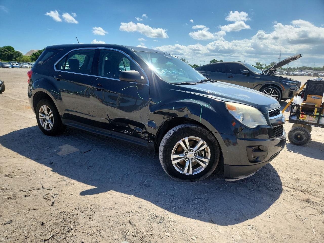 2013 CHEVROLET EQUINOX LS — Фото 4 из 13
