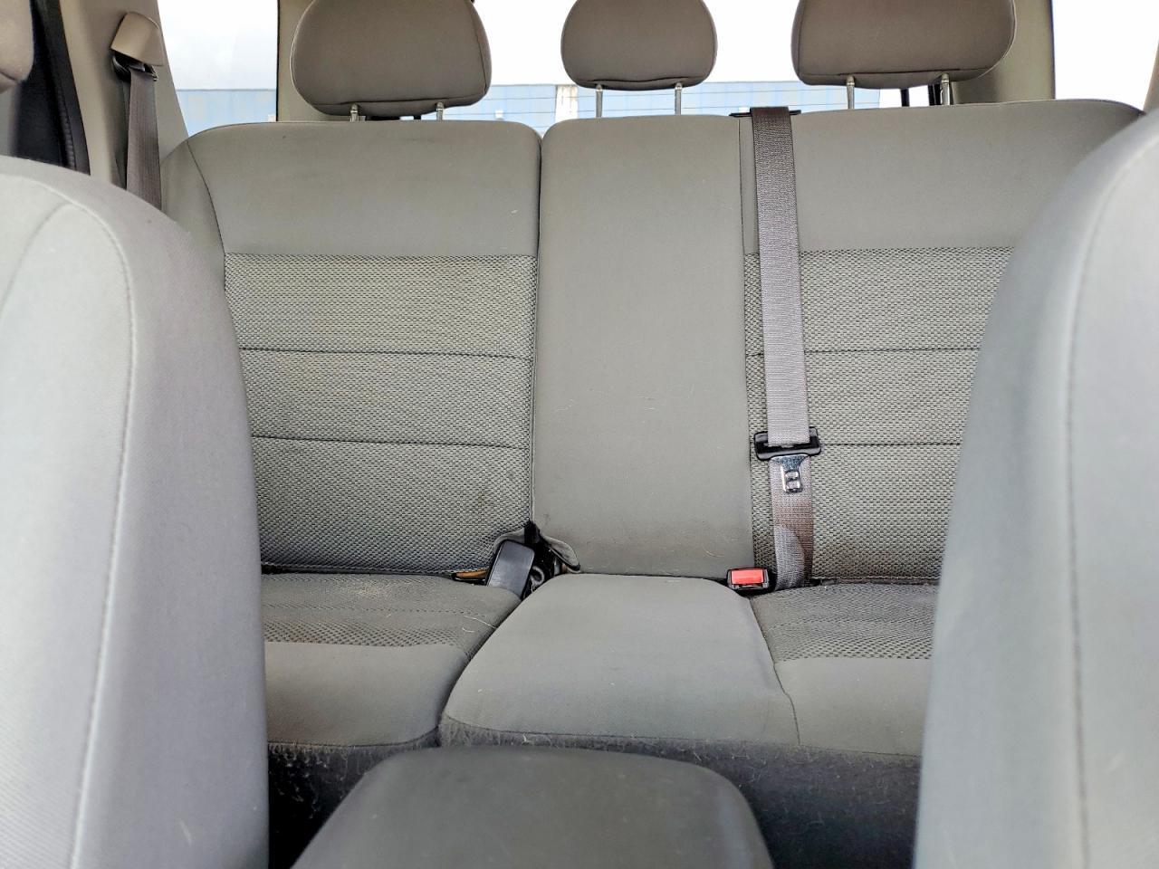 1FMCU031X7KA97546 2007 FORD ESCAPE photo no. 10
