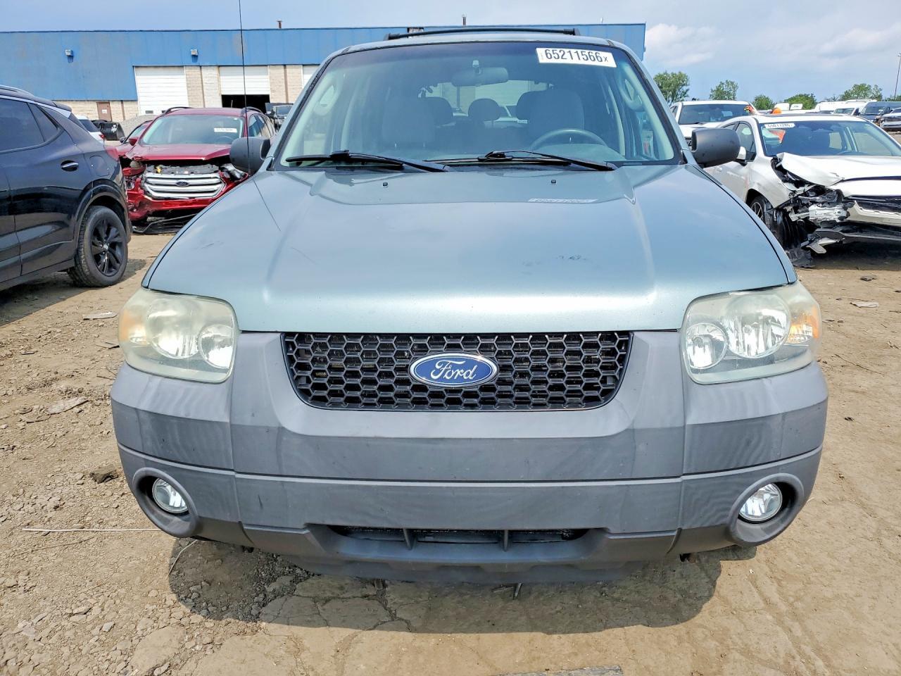 1FMCU031X7KA97546 2007 FORD ESCAPE photo no. 5