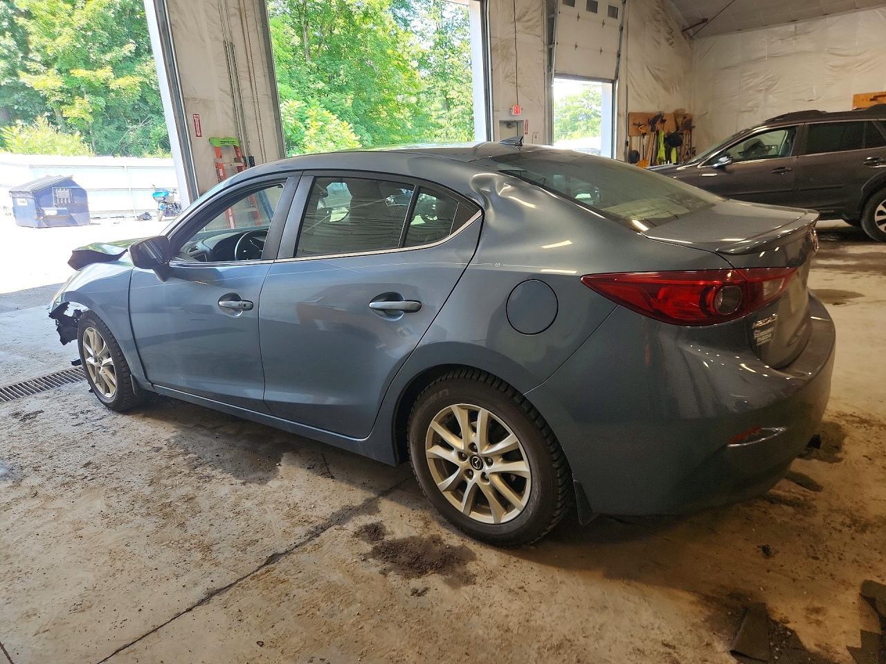 2016 MAZDA 3 GRAND TOURING — Фото 2 из 13