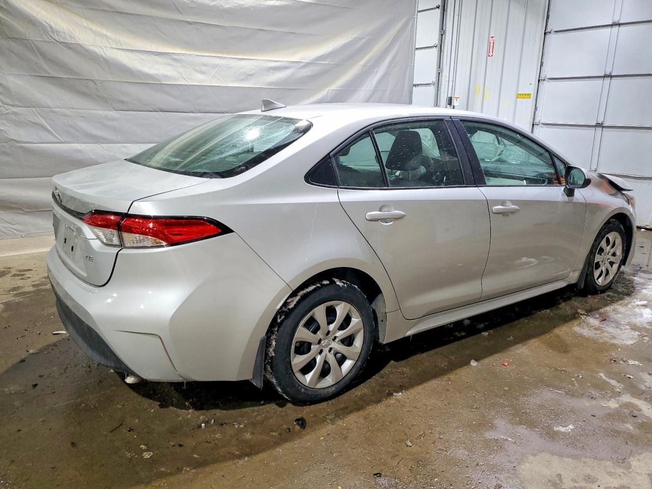2024 TOYOTA COROLLA LE — Фото 3 из 12
