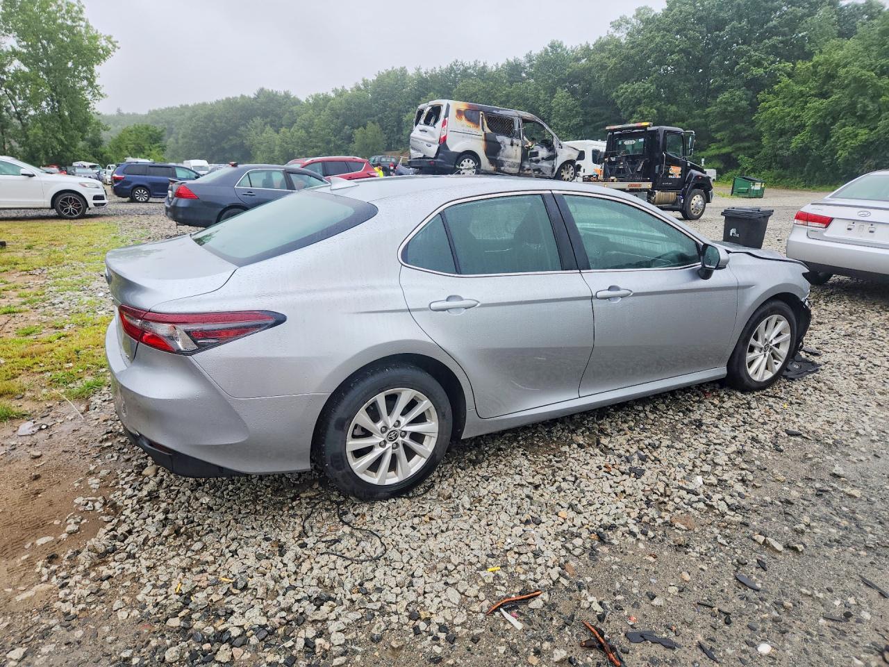 2024 TOYOTA CAMRY LE — Фото 3 из 12