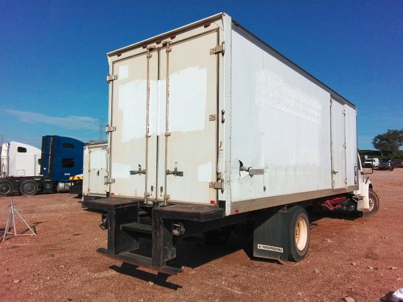 2013 CHEVROLET EXPRESS BOX TRUCK — Фото 3 из 13