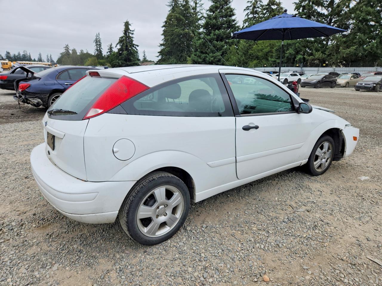 2007 FORD FOCUS ZX3 — Фото 3 из 12