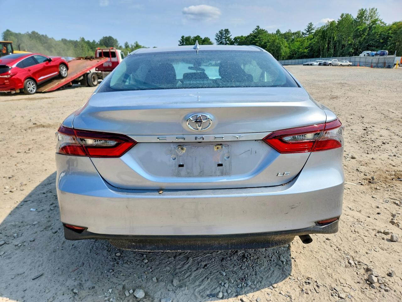 2024 TOYOTA CAMRY LE — Фото 6 из 12