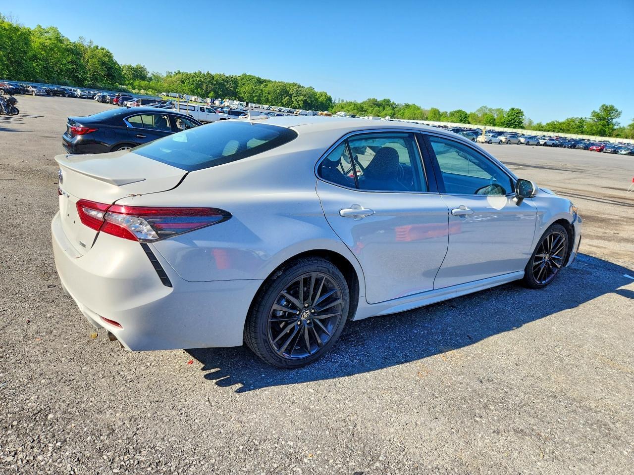 2024 TOYOTA CAMRY XSE — Фото 3 из 12