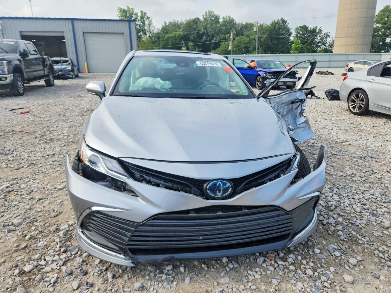 2024 TOYOTA CAMRY XLE — Фото 5 из 12