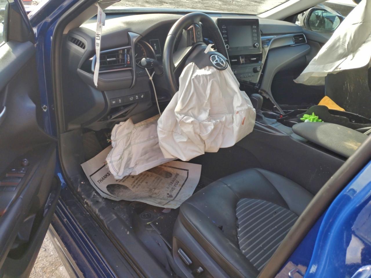 2024 TOYOTA CAMRY SE NIGHT SHADE — Фото 8 из 12