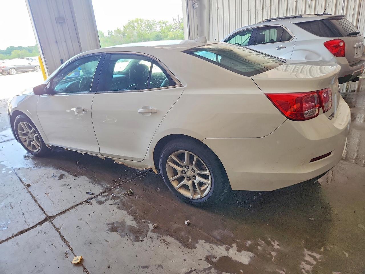 2013 CHEVROLET MALIBU 2LT — Фото 2 из 12