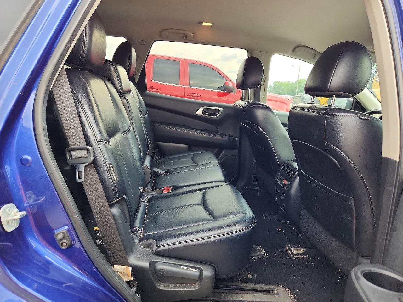 2020 NISSAN PATHFINDER SL — Фото 11 из 13