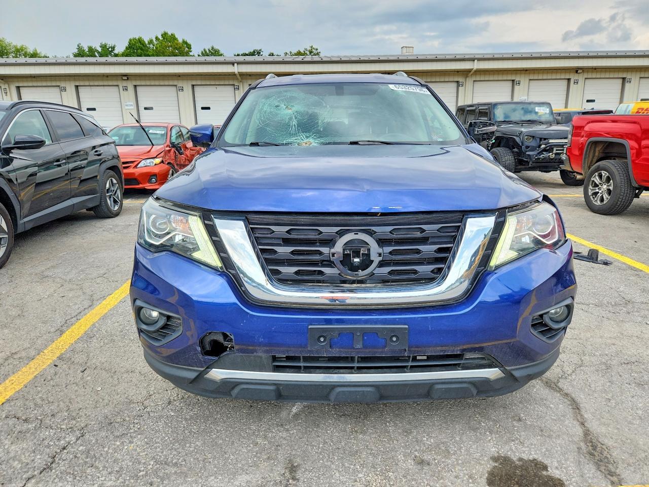 2020 NISSAN PATHFINDER SL — Фото 5 из 13