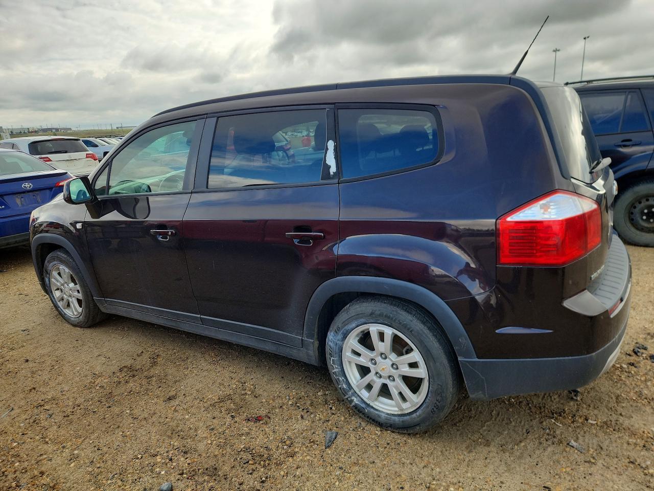 KL77P2ET8DK105370 2013 CHEVROLET ORLANDO photo no. 2