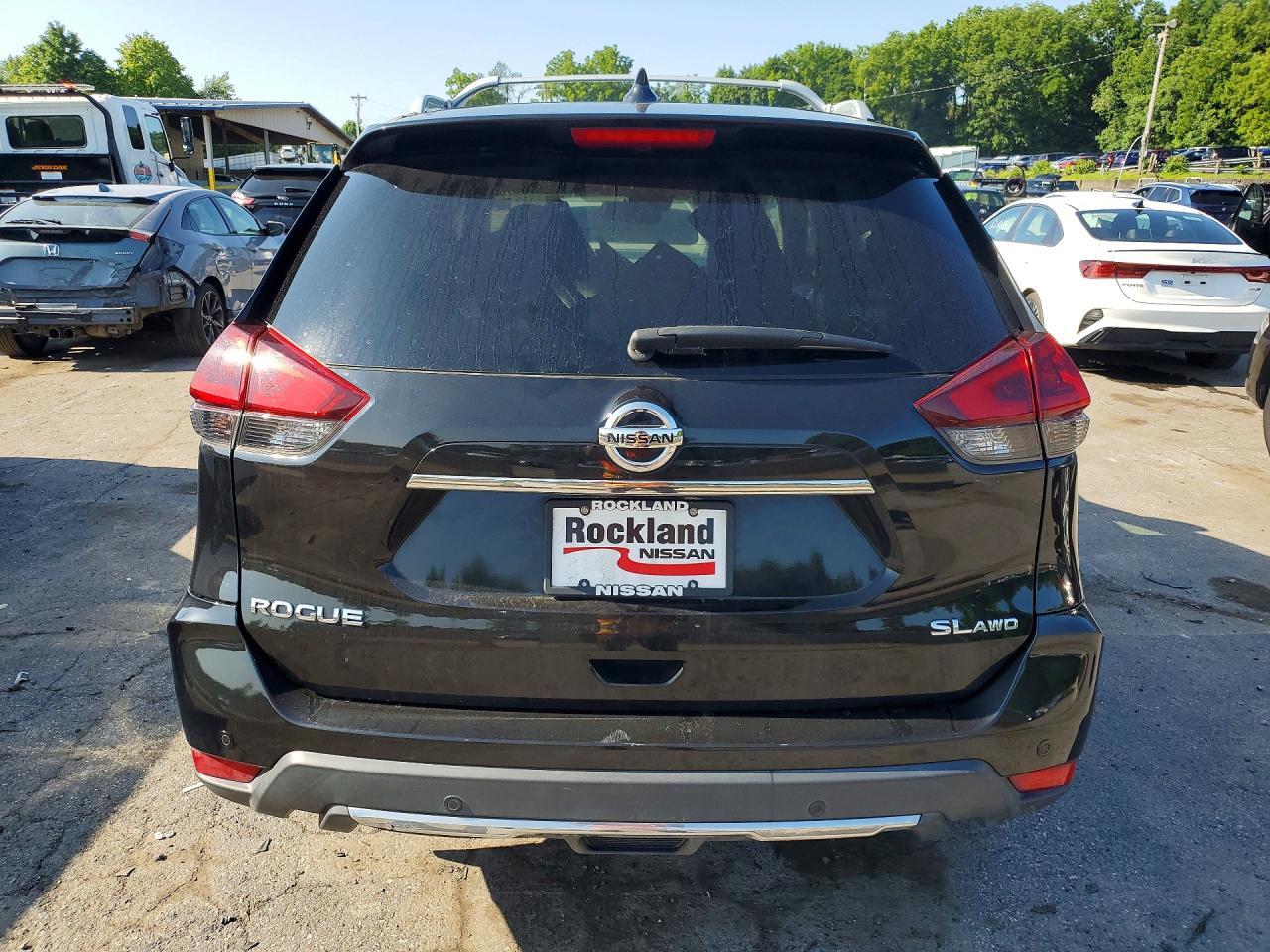 2020 NISSAN ROGUE SL — Фото 6 из 14