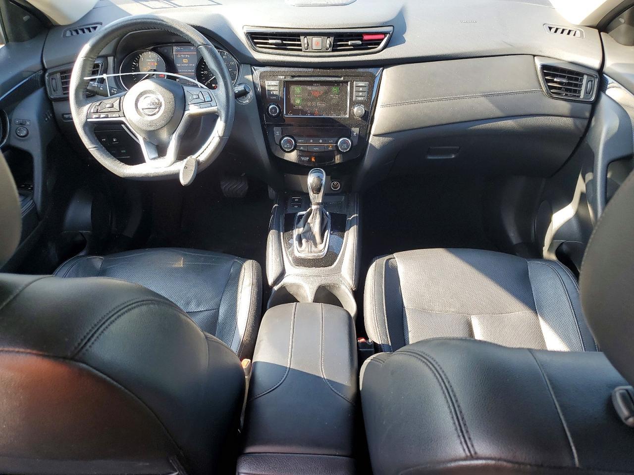 2020 NISSAN ROGUE SL — Фото 8 из 14