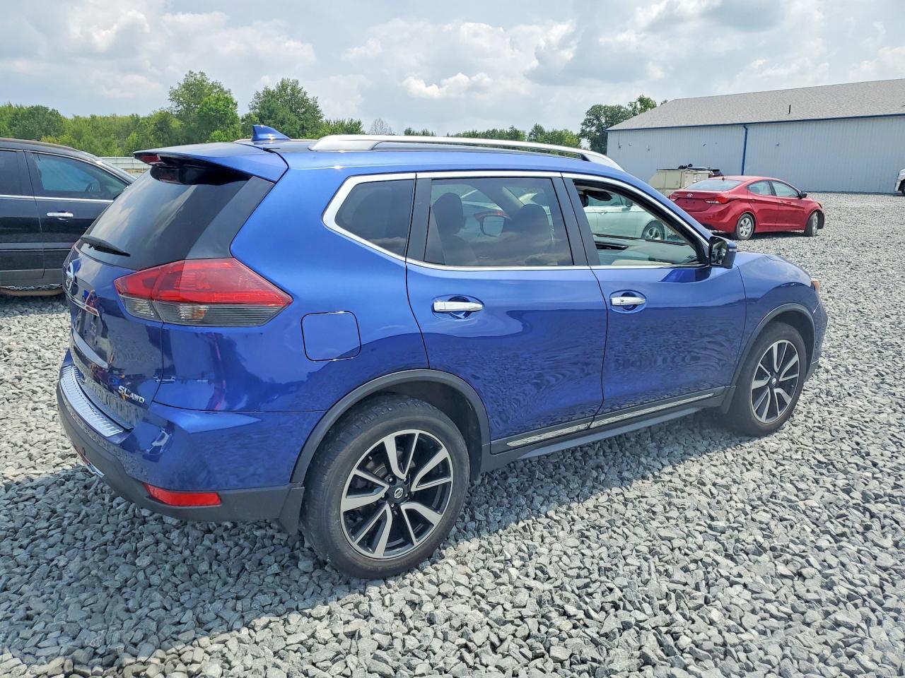 2020 NISSAN ROGUE SL — Фото 3 из 13