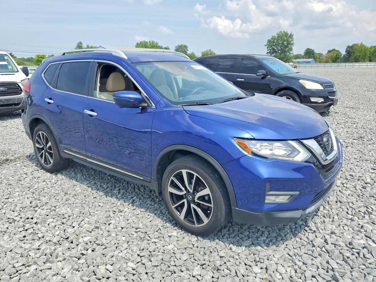 2020 NISSAN ROGUE SL — Фото 4 из 13