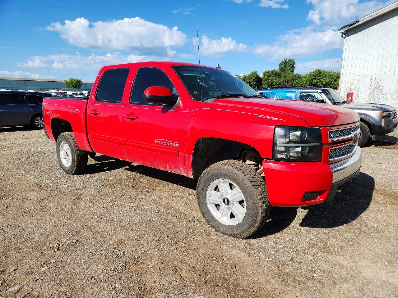 2013 CHEVROLET SILVERADO K1500 LT — Фото 4 из 12