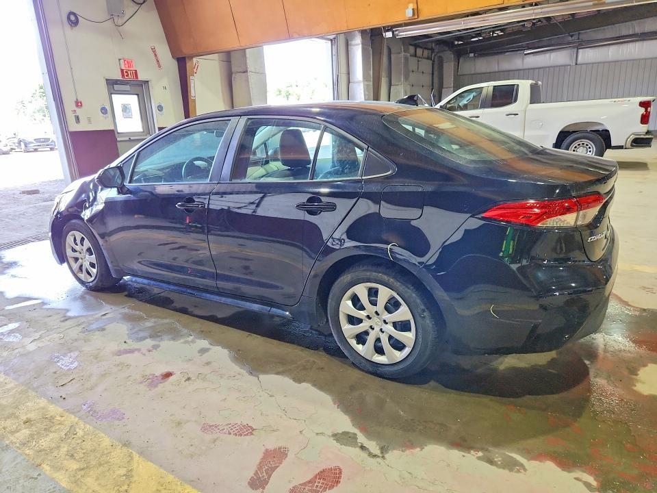 2024 TOYOTA COROLLA LE — Фото 2 из 12