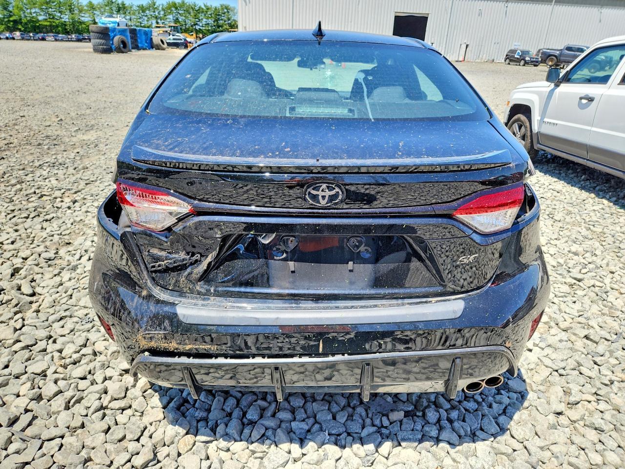 2024 TOYOTA COROLLA SE — Фото 6 из 13